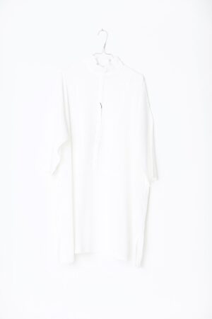 Hvid tunika-skjorte fra YaccoMaricard