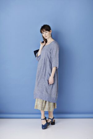 Blue linen dress with pleats