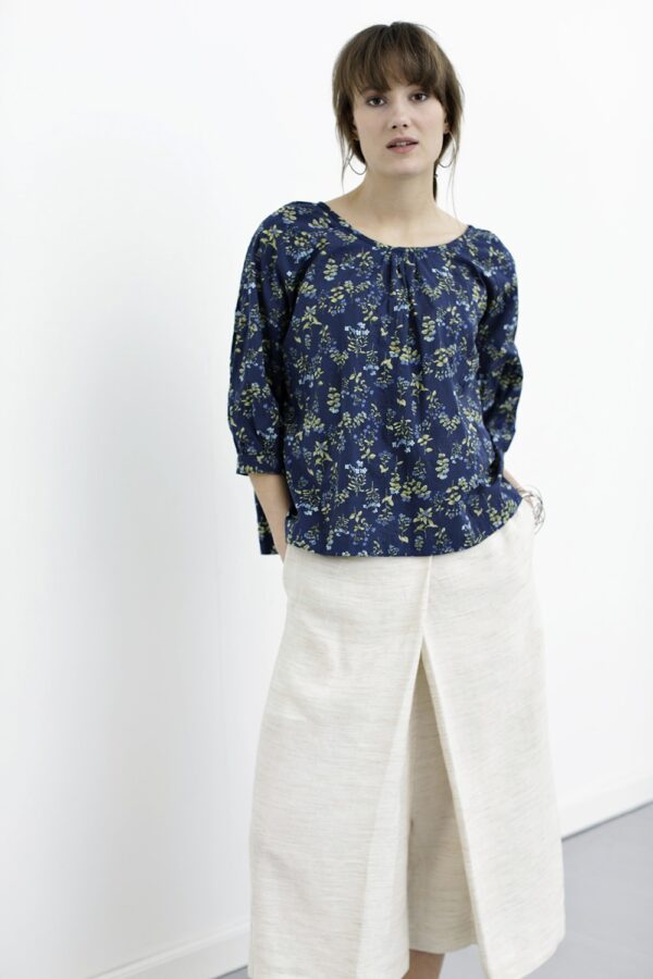 Blue loose blouse with flower print