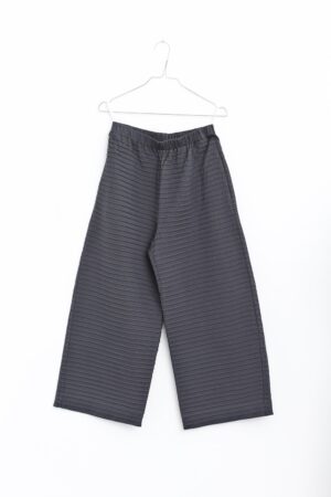 Dark grey pants from YaccoMaricard