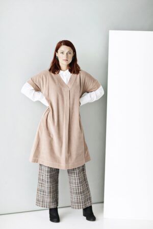 Rose tunic dress with a V-neck in corduroy