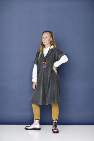 mc787c-gr-grey-tunic-dress-corduroy-grå-tunika-kjole-fløjl-mcverdi-2