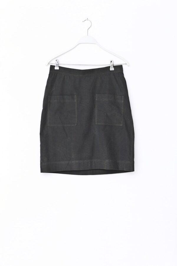 Grey corduroy skirt with pockets