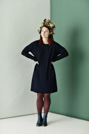 mille-dress-navy-strik-kjole-knitted-2