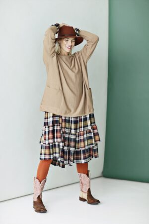 muse-wear-agnete-lys-brun-camel-sweater-2