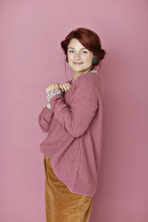 Pink knitted blouse with long sleeves from Mansted