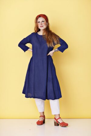 identäter-1710302-0323-raum-dark-blue-cotton-dress-2