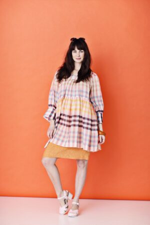Summer tunic with long sleeves in rose summer checks