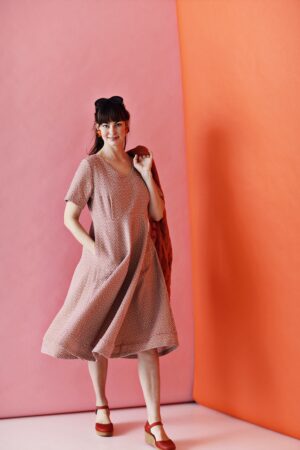 mc808d-or-pi-orange-pink-dress-round-cut-jacquard-cotton-kjole-rundskåret-skørt-bomuld-3
