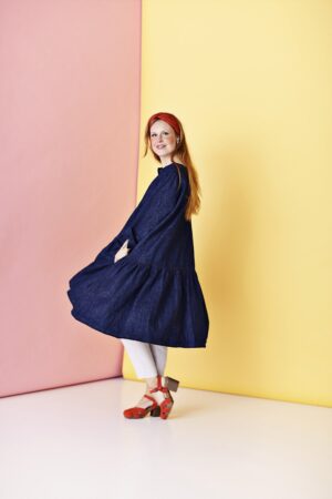 Dress with A-line silhouette and ruffle in hemp and organic cotton