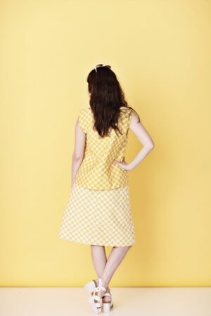 mc804c-ye-yellow-skirt-dots-gul-nederdel-prikker-1