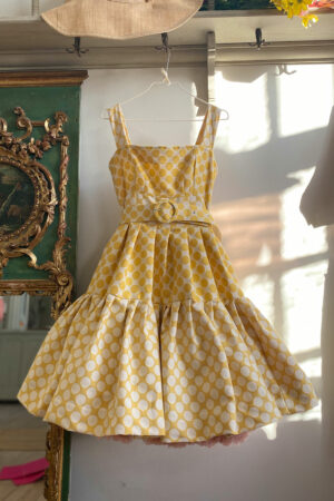 sunflower-dress-3-gul-kjole