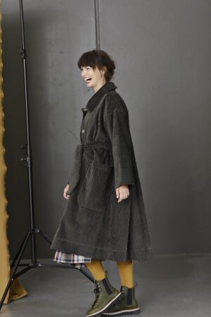 Corduroy coat with A-cut in grey