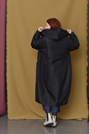 Mc821c-black-vinterfrakke-lang-hætte-mcverdi-long winter coat-hood