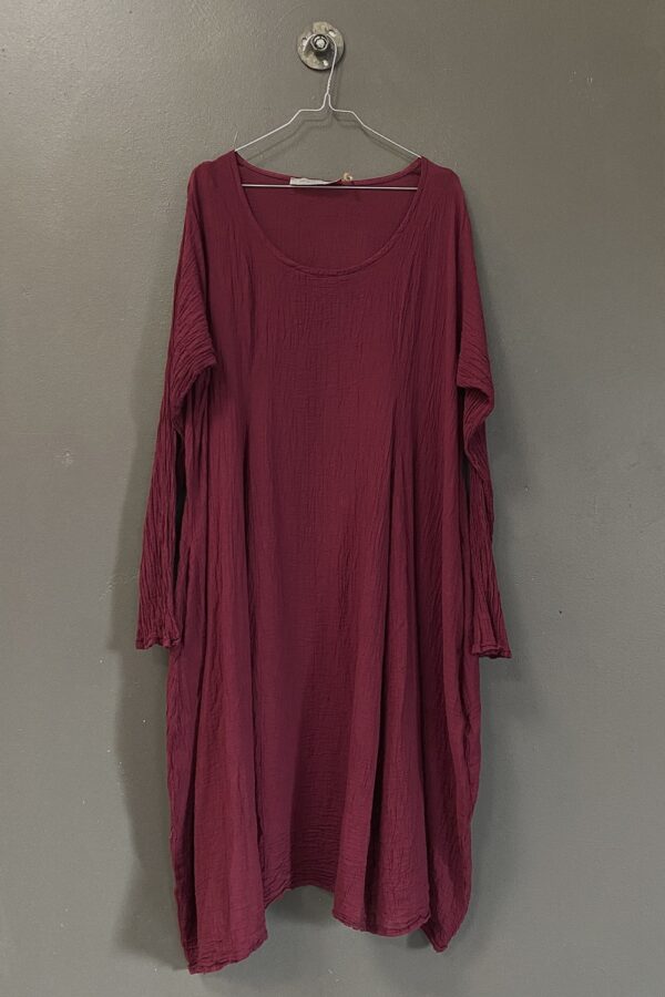 130304-heisshalt-privatsachen-dress-red