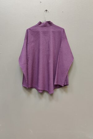 Purple coloured shirt with asymmetric closure from YaccoMaricard