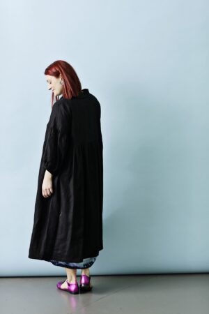 842h-black-dress-linen-sort-kjole-sommer-mcverdi-3