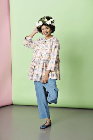 Checkered cotton blouse with button