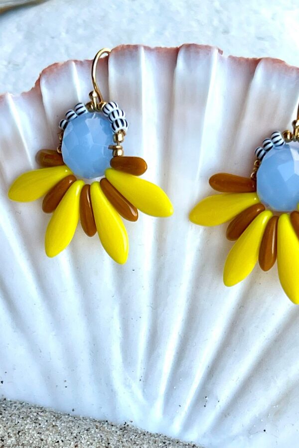 Big Flower earrings in Yellow