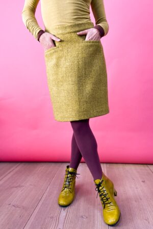 Yellow wool skirt in Harris Tweed