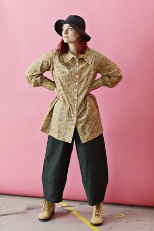 Long shirt in yellow print from Liberty