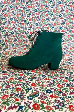 Lace-up boot in Dark green from Nordic Shoe People