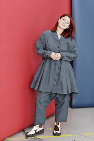 schlankerl-0320-grå-privatsachen-frakke-bomuldsfrakke-frakkejakke-gråfrakke-kjolefrakke-4