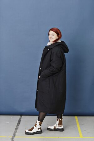 mc861c-black-coat-long coat with hood-women-mcverdi-2
