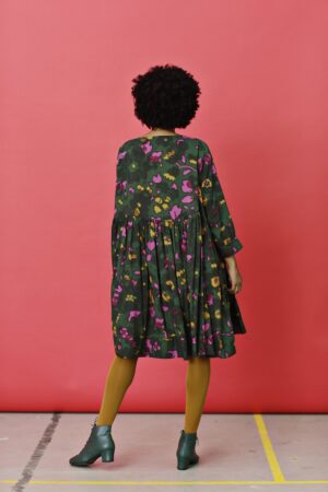 Dress with large-flowered Liberty print