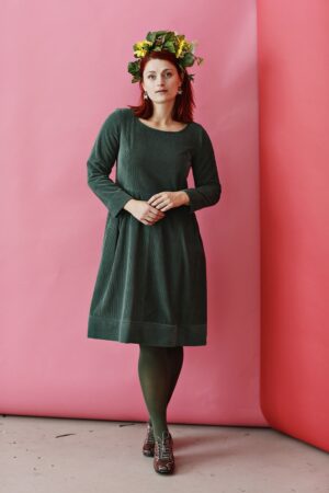 mc867c-green-grøn fløjlskjole-foeret kjole-vinterkjole-mcverdi-2