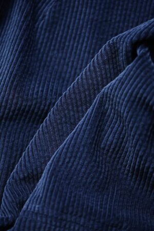 Skjortekjole i bredriflet, mørkeblå fløjl