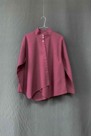 Shirt with asymmetric closure from YaccoMaricard in wine