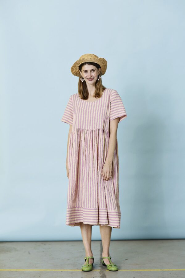 rosa stribet sommerkjole | lang kjole eu produktion | McVERDI