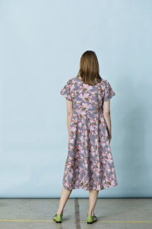 Mc890b-signe-kejlbo-kjole-sommerkjole-blomstret-top-ss23-4