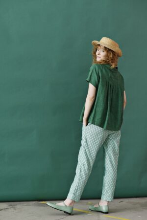 mc732a-green-mcverdi-linen blouse-2-pleat