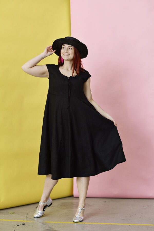 mc882d-black-linen dress-sort kjole i hør-mcverdi-3
