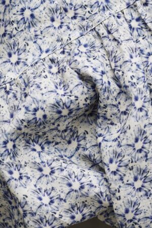 2-mc889-blue flower fabric-charlotte-mcverdi-1-3