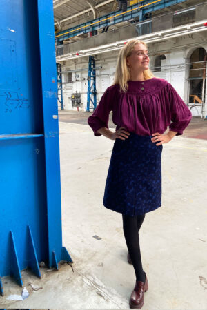 Blue, slim skirt with print