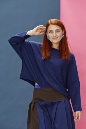 Vega-blouse-muse-royal blue-knit-strik-autumm-stærk blå
