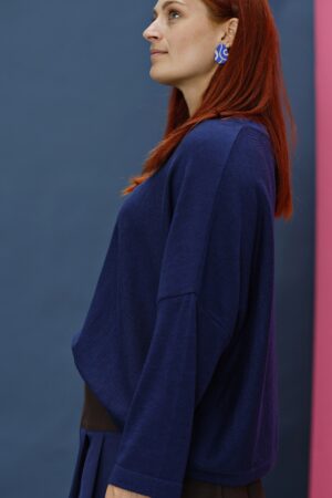 Vega-blouse-muse-royal blue-knit-strik-autumm-stærk blå-6