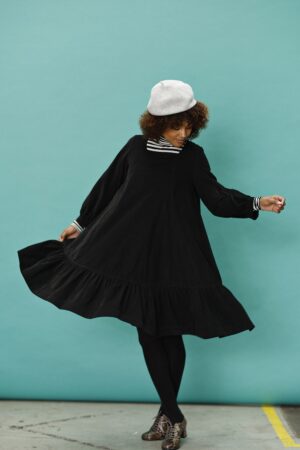mc906c-black-baby cord dress-mcverdi-sort fløjlskjole