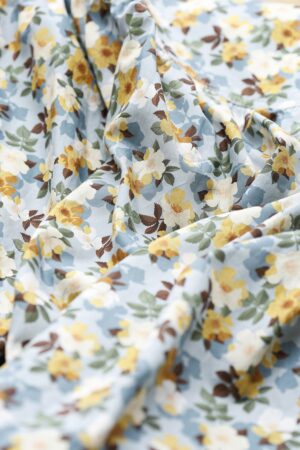 mc910-blue-liberty-flower fabric-cotton-mcverdi-blomster-print-6