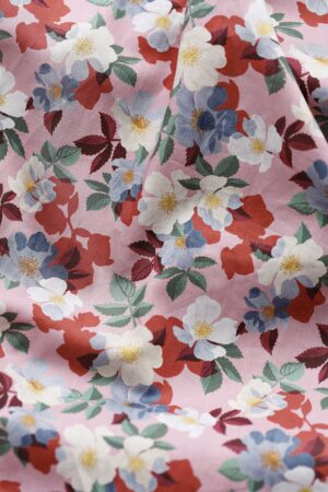 mc910-rose-liberty-flower fabric-cotton-mcverdi-blomster-print