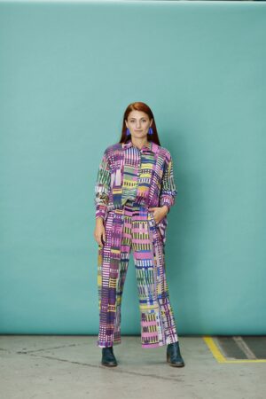 Løse bukser med print af Signe Kejlbo