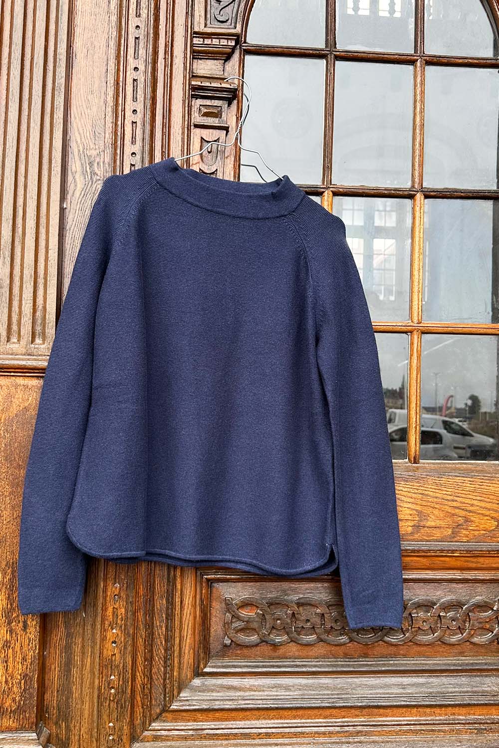 Knit | mansted | navy | sweater | aw24 | cool | cotton